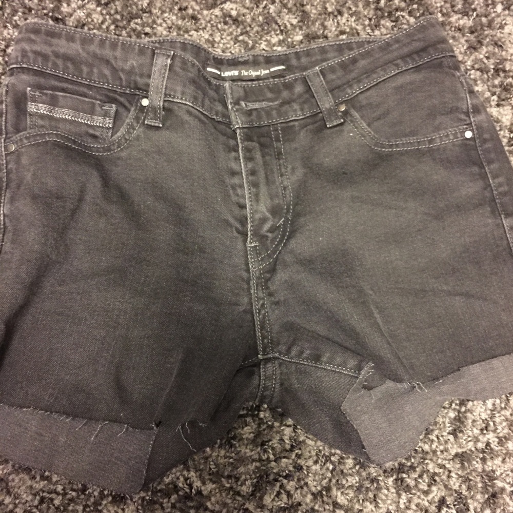 Vintage cut off Levi’s - Picture 2 of 3